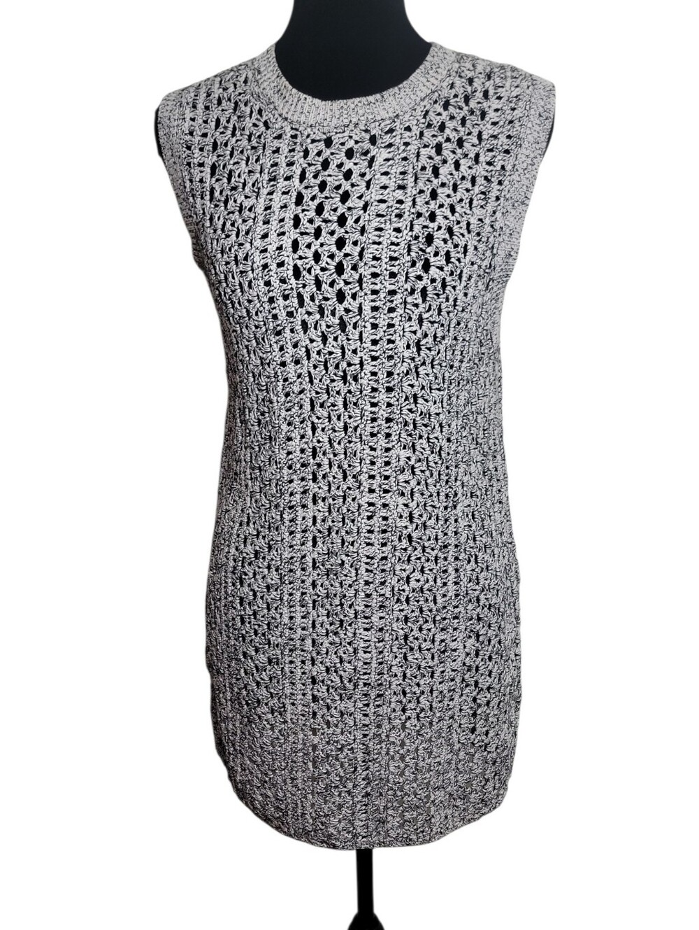 Theory open knit black white sleeveless tunic top women's size medium crew neck